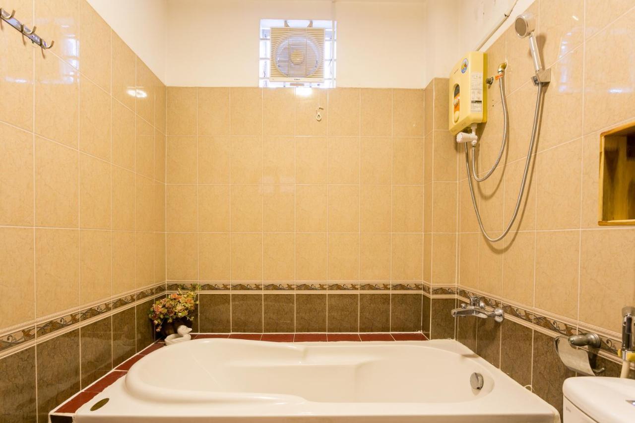 Spot On 676 Jimmy House Hostel Ho Chi Minh-Byen Eksteriør billede